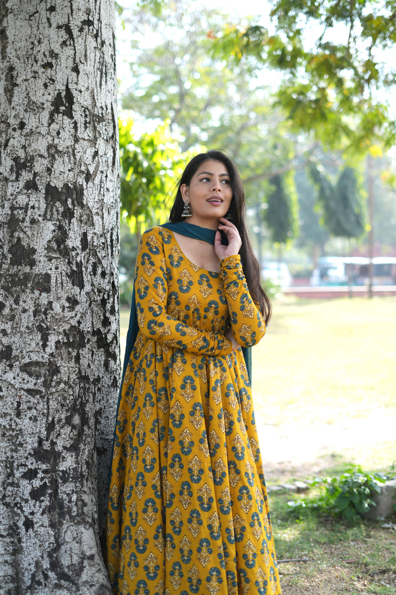 Gulmohar Mustard Anarkali suit set Jonaya