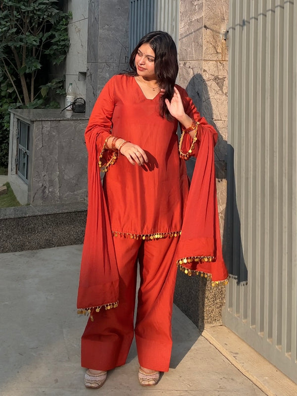 Orange charm Pakistani farshi set Jonaya