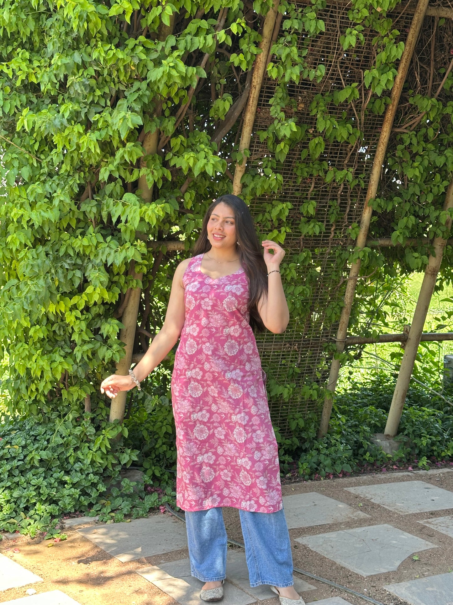 Pink white floral straight kameez