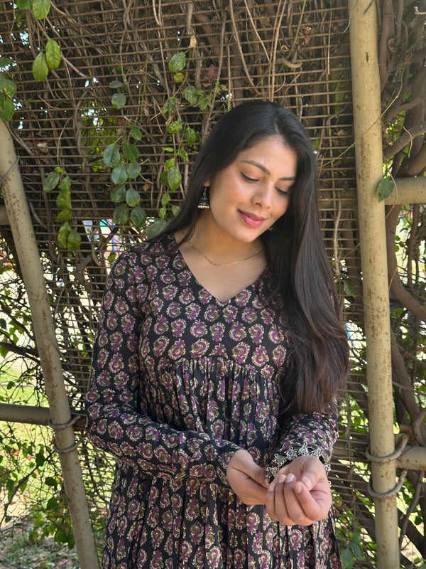 Black Purple High Slit Flared Kameez - Jonaya