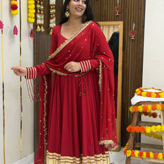 Laal gota ghunghru Anarkali set Jonaya