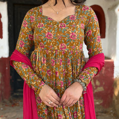 Pink mustard printed flare suit set Jonaya