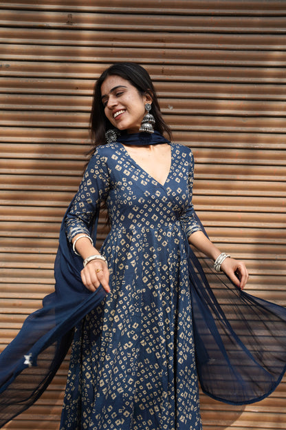 Blue bhandej flare suit set