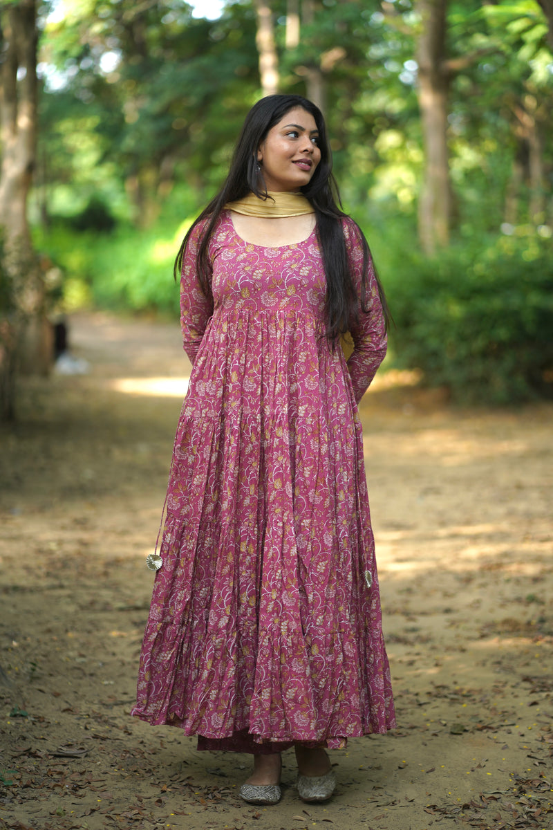 Pink Tier Full flare suit set Jonaya