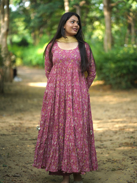 Pink Tier Full flare suit set Jonaya
