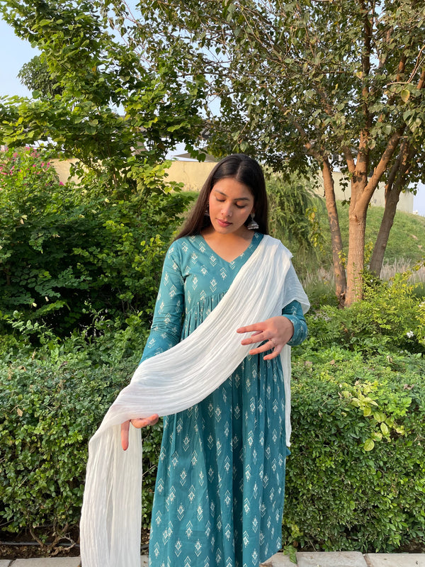 Ikkat Mohini Suit Set - Jonaya