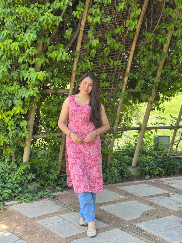 Adoring Pink Flowery Straight Kameez - Jonaya