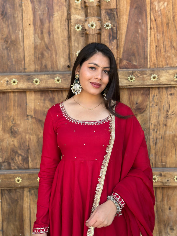 Shagun Laal Lux Anarkali Suit Set - Jonaya