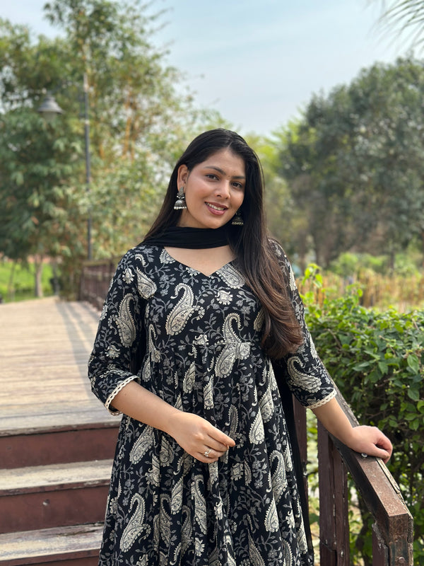 Flory Black Grey Paisley Lace Anarkali Suit Set - Jonaya