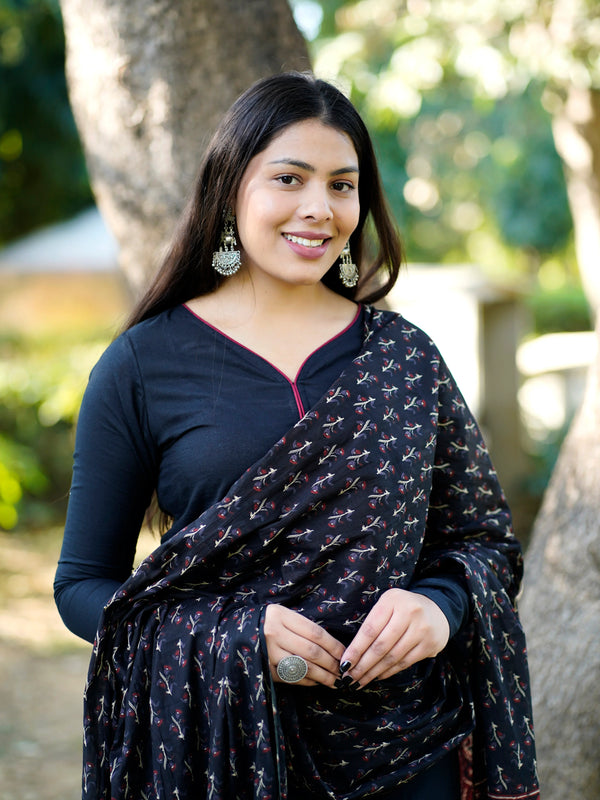 Solid black Straight Suit Set - Jonaya