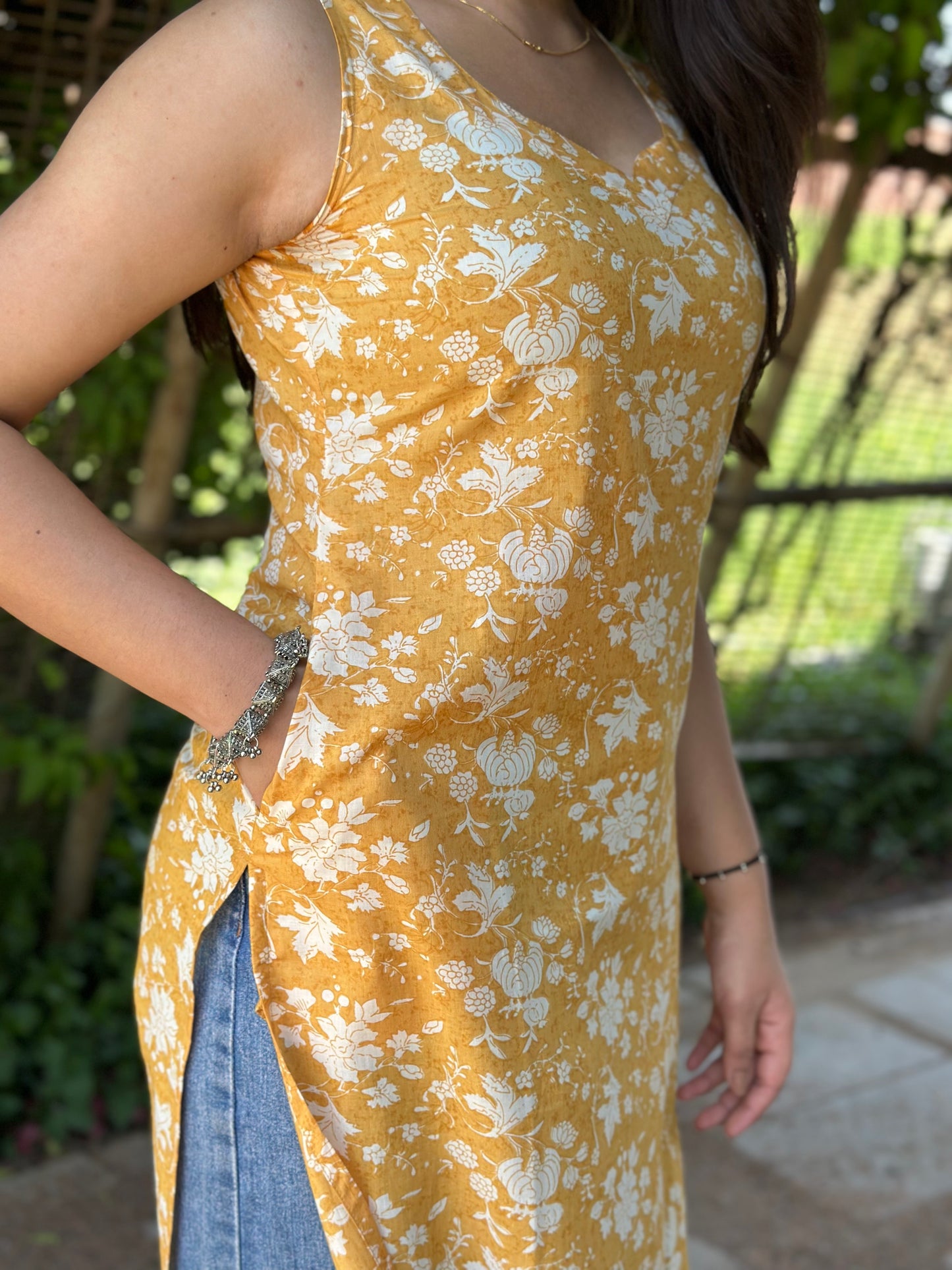 Yellow Noor floral straight kameez