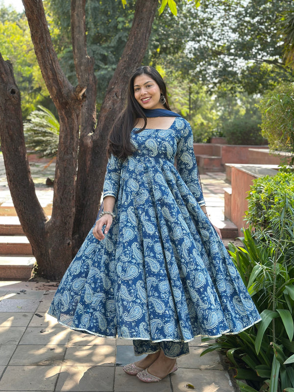 Indigo Paisley Heavy Flair Anarkali Suit Set - Jonaya