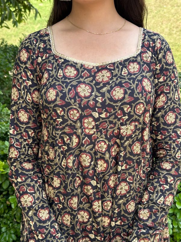 Black Garden Lace Anarkali Suit Set - Jonaya