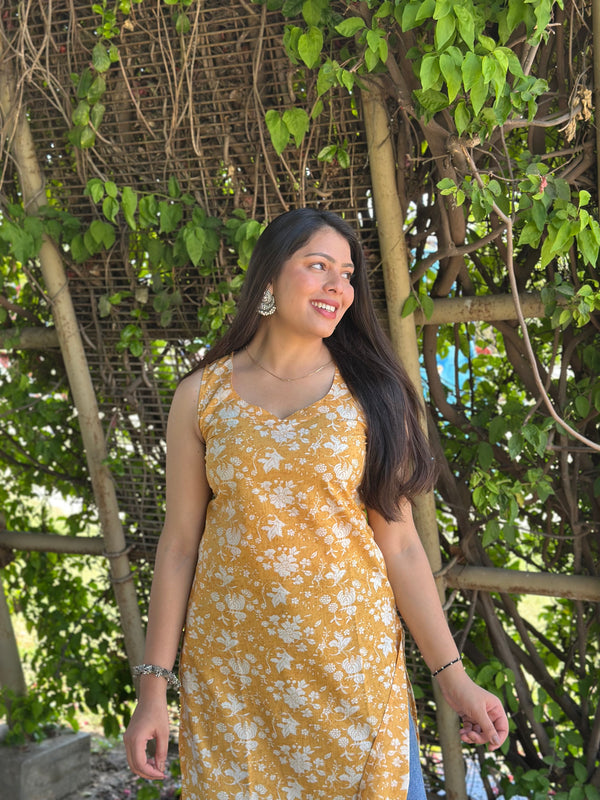 Yellow Noor Floral Straight Kameez - Jonaya