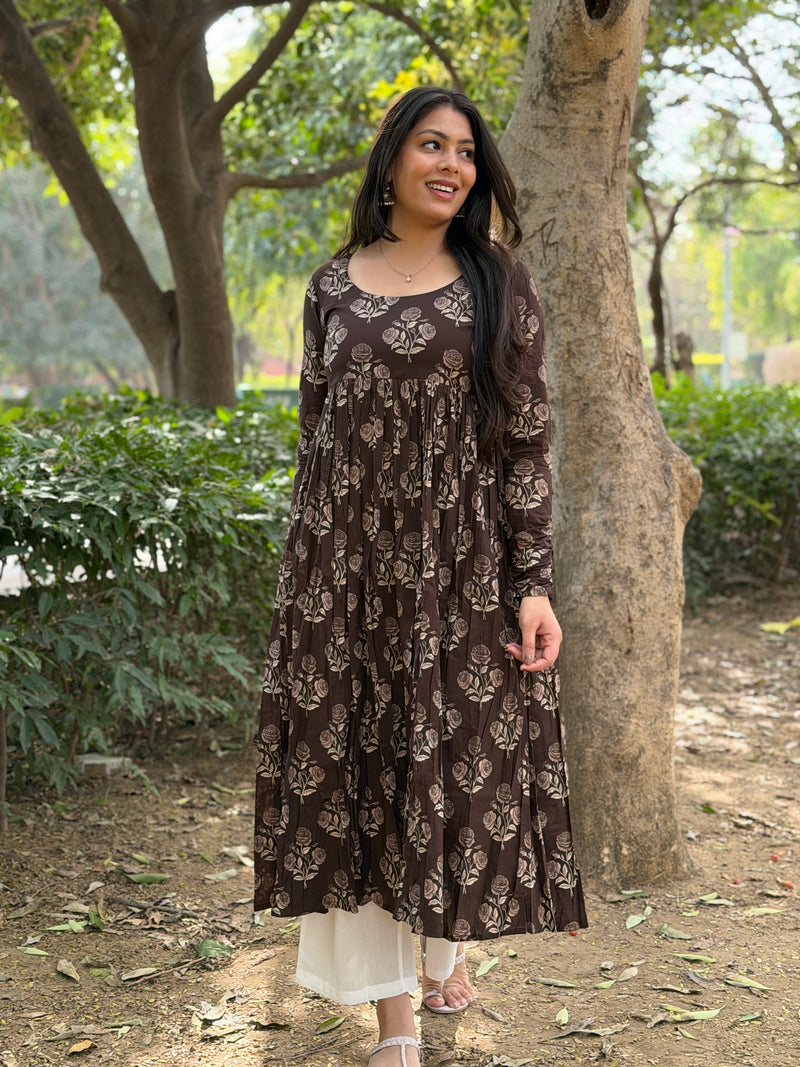 Brown beige gulab kameez Jonaya
