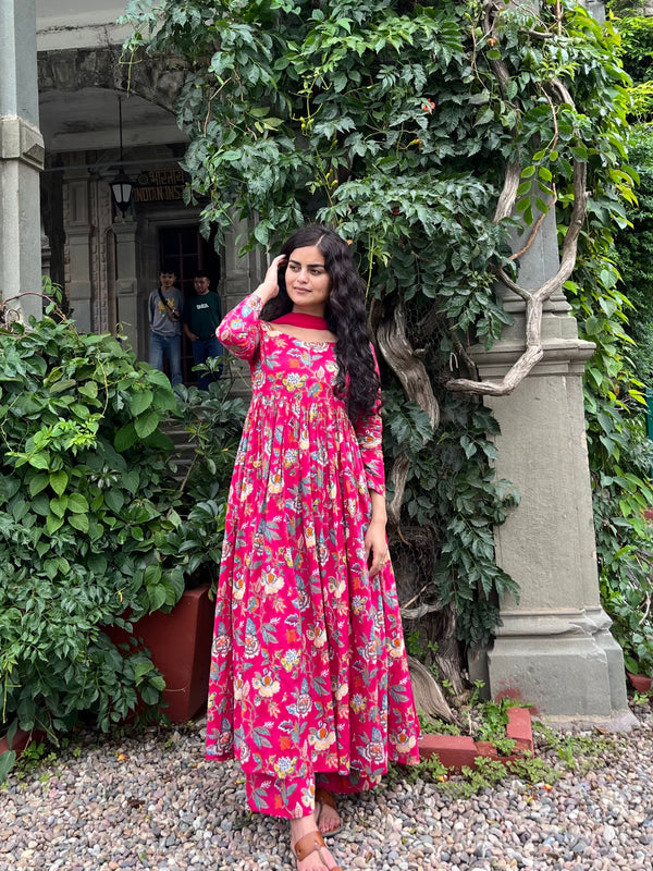 Dreamy Pink Flair Suit Set - Jonaya