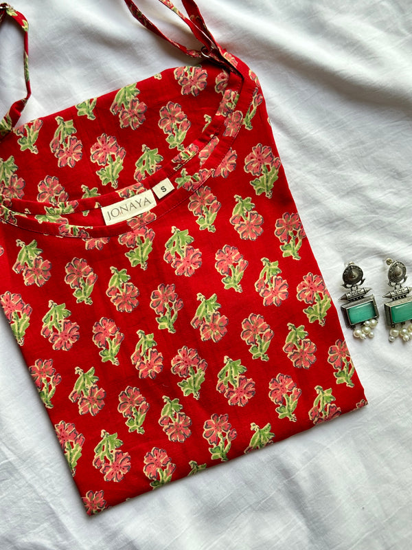 Fool Patti Strap Kurti - Jonaya