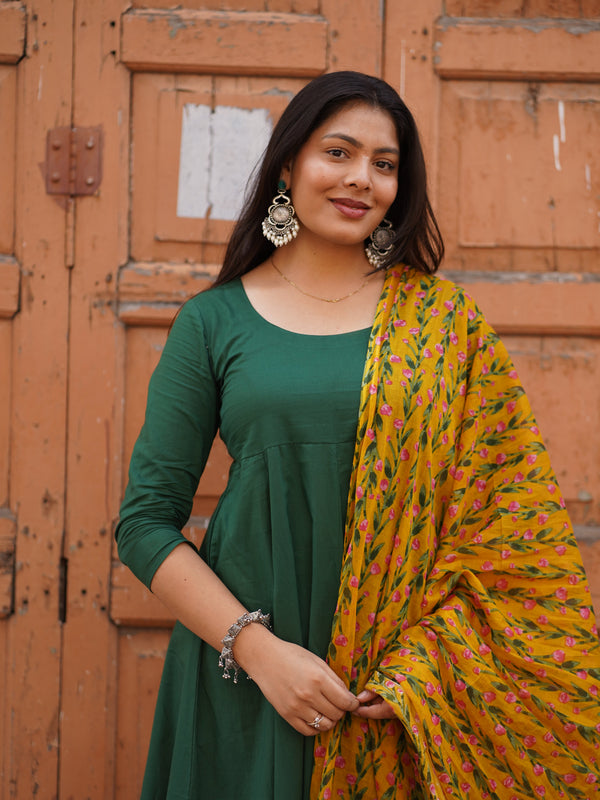 Green Solid Floral Anarkali Suit Set - Jonaya
