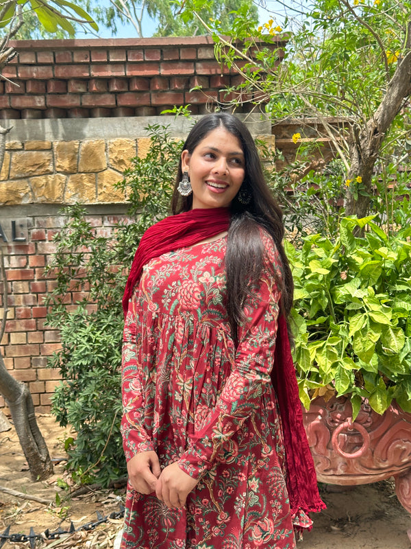 Joyfull Red Suit Set - Jonaya