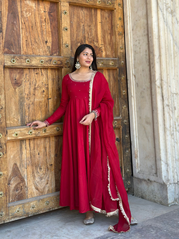 Shagun Laal Lux Anarkali Suit Set - Jonaya