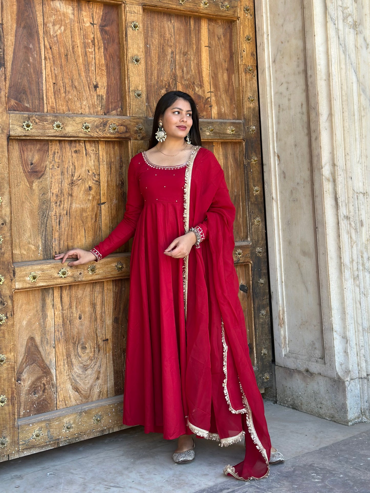 Shagun Laal Lux suit set