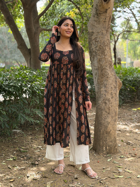 Black Red front slit kameez Jonaya