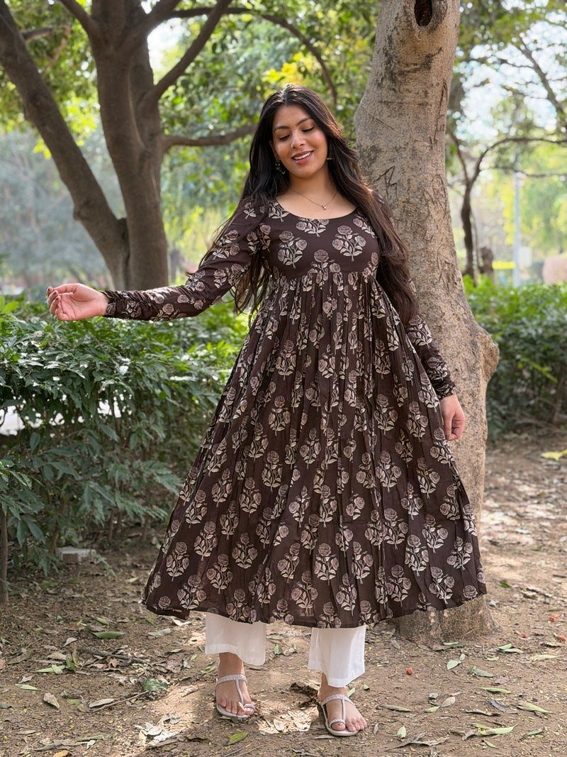 Brown beige gulab kameez Jonaya