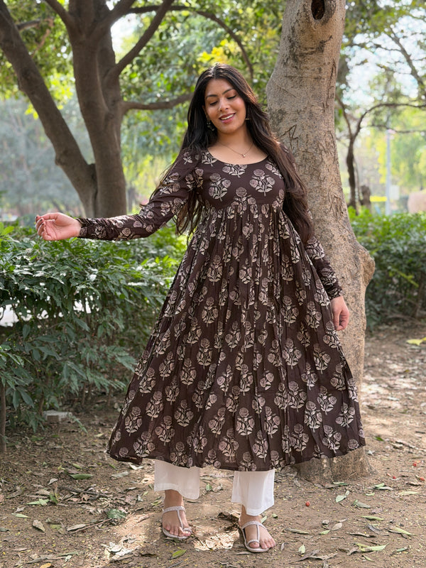 Brown beige gulab kameez Jonaya