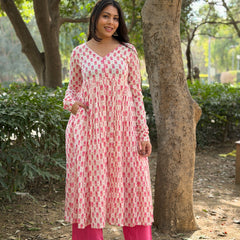 Pink fool patti flare kameez Jonaya