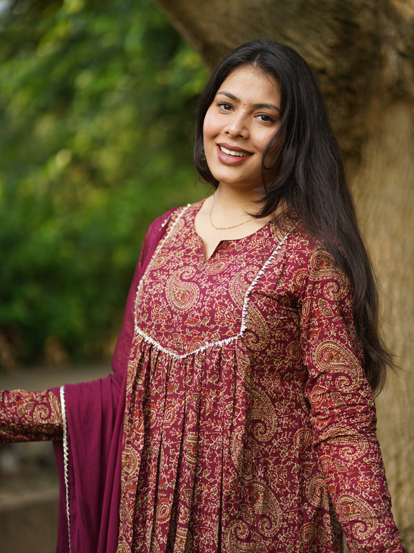 Maroon Paisley Lace Flair Suit Set - Jonaya