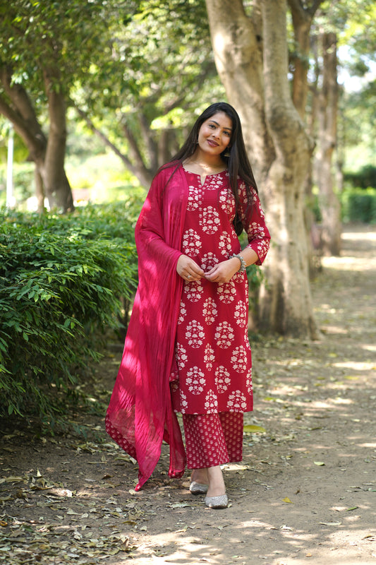 Red block floral straight suit set