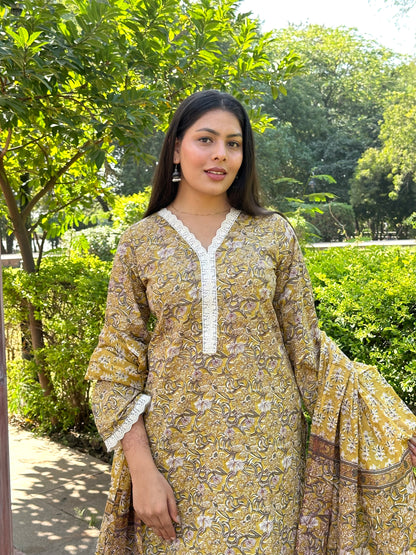 Yellow Pakistani lace suit set