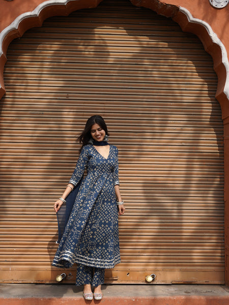 Blue bhandej flare suit set - Jonaya