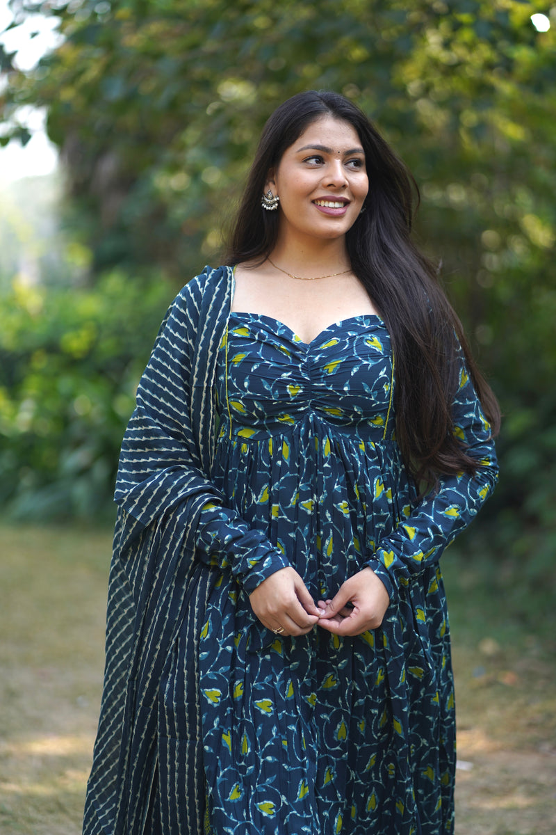 Blue green hearts flare suit set Jonaya