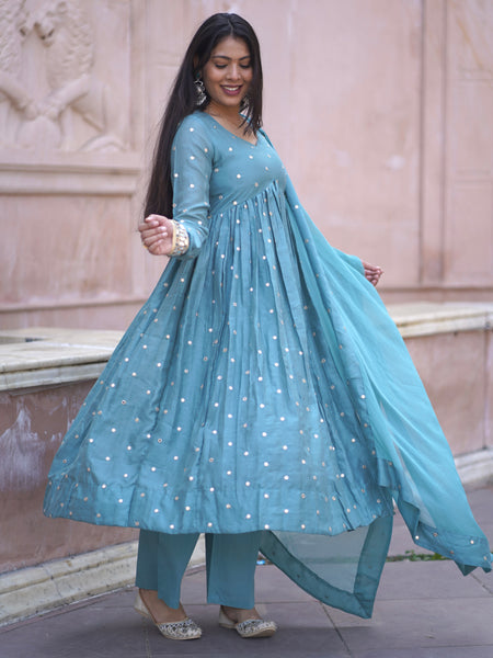 Pista Mirror Festive Flare suit set Jonaya