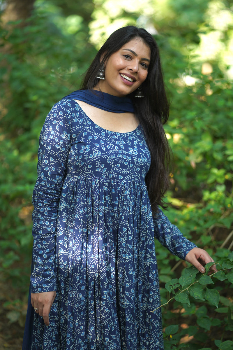 Indigo baag flare suit set Jonaya