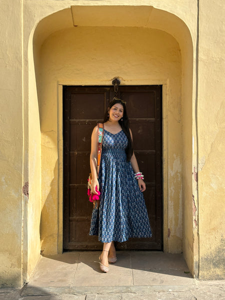 Motif Print Indigo Dress Jonaya