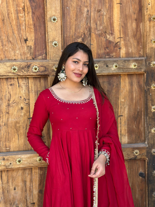 Shagun Laal Lux Anarkali Suit Set - Jonaya