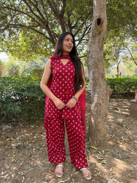 Red lily beige Farshi salwar set Jonaya