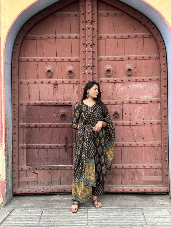 Deep Brown Straight Suit Set - Jonaya