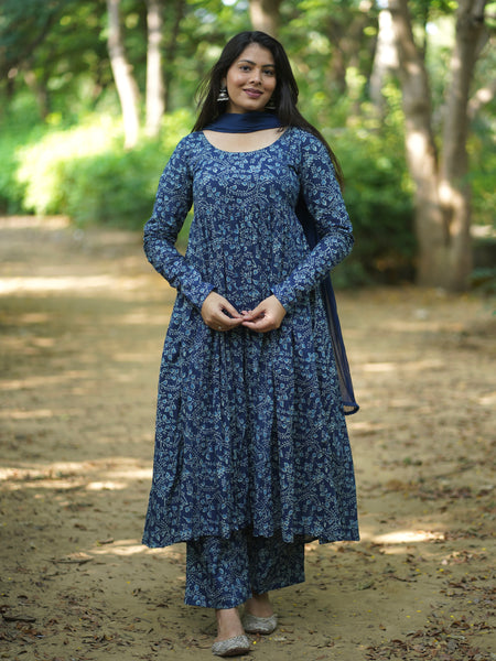 Indigo baag flare suit set Jonaya