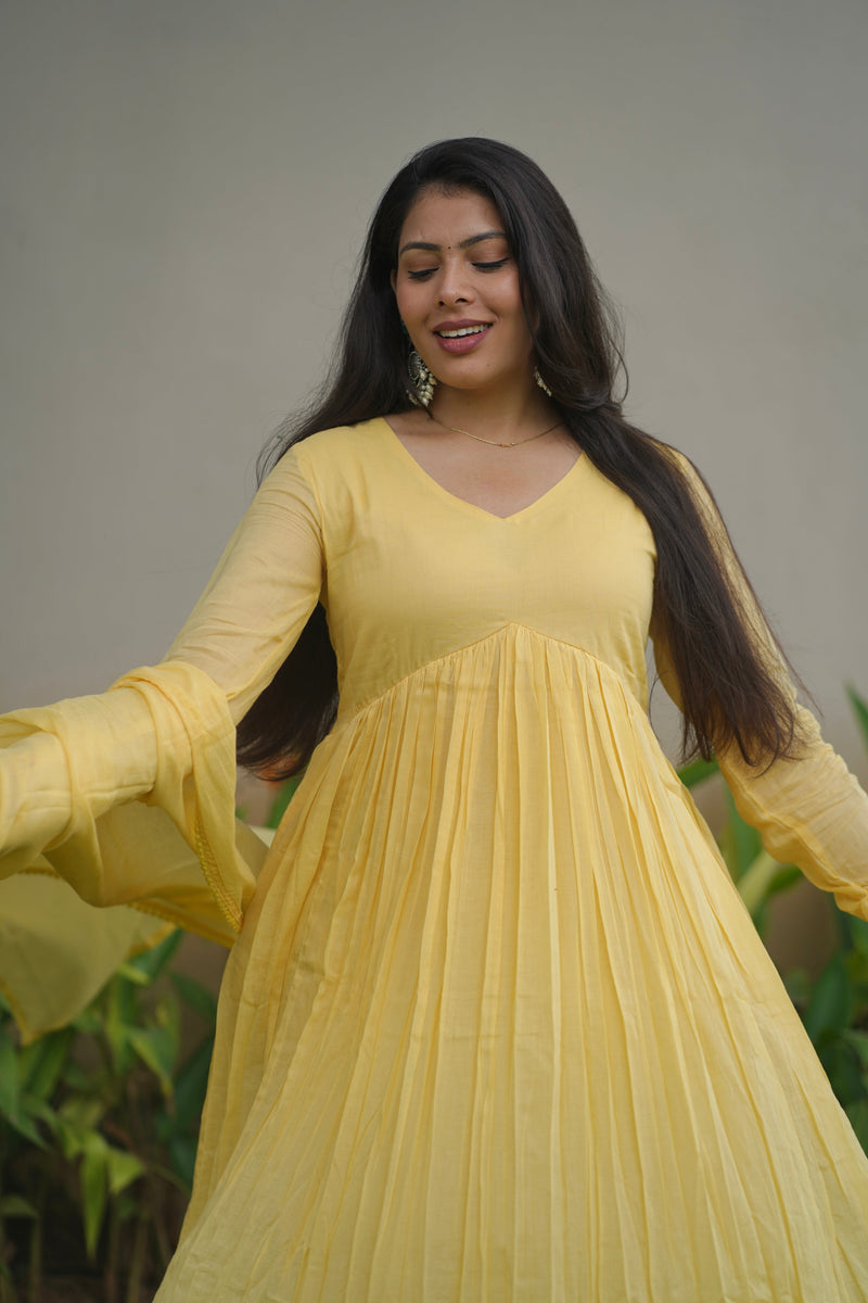 Butter yellow mul cotton flair suit set Jonaya