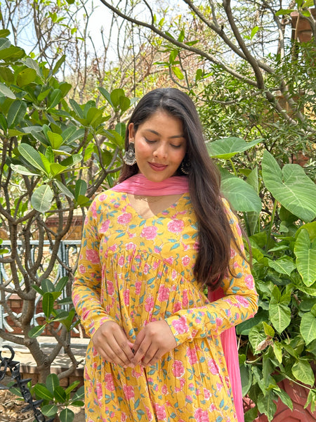 Warm yellow suit set - Jonaya