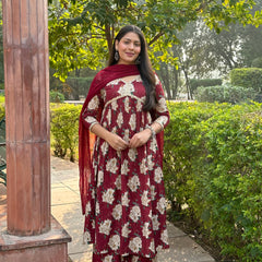 Maroon beige bliss cotton suit set - Jonaya