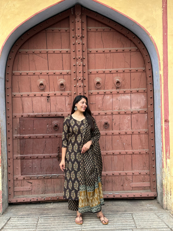 Deep Brown Straight Suit Set - Jonaya