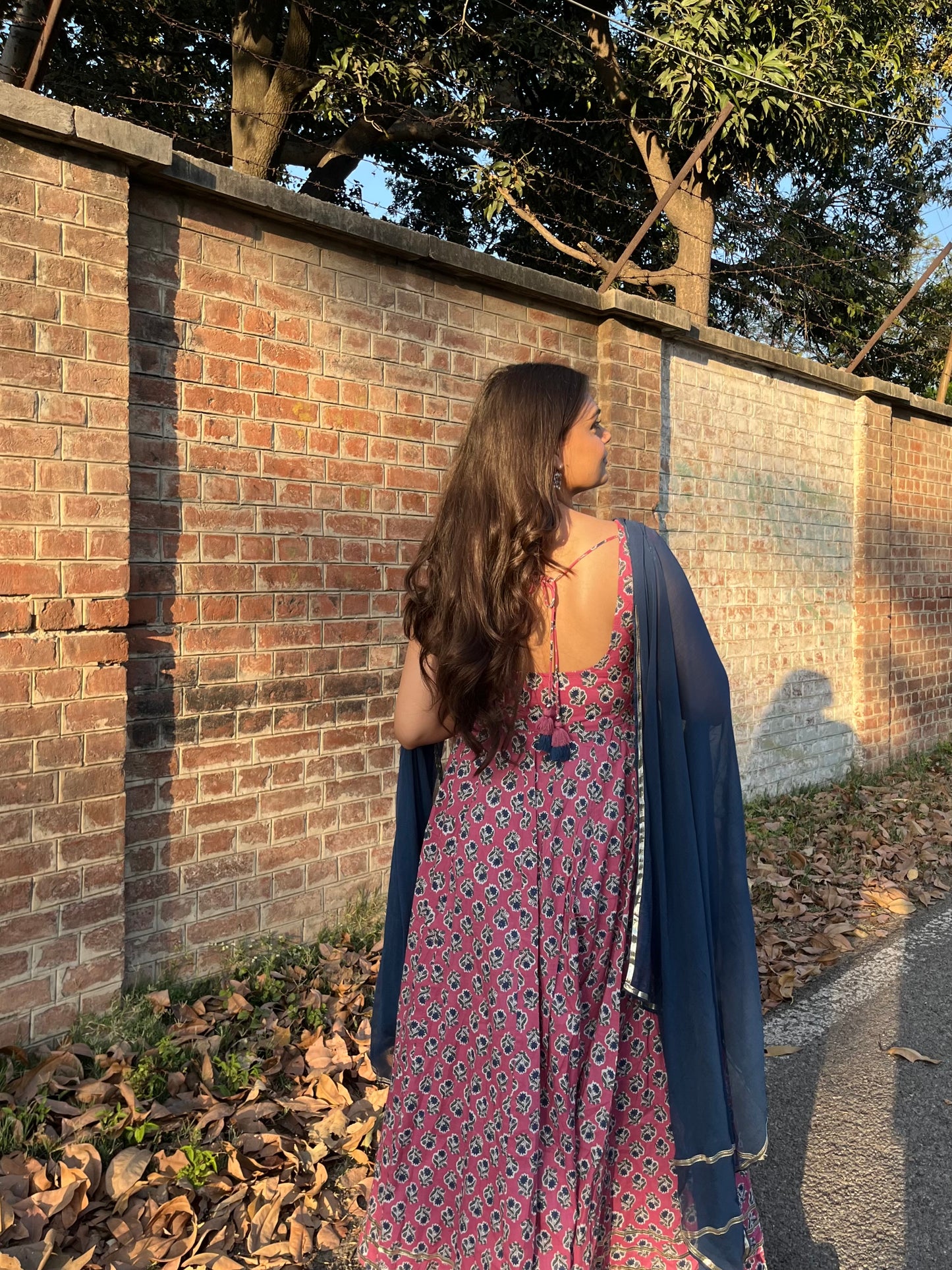 Pink indigo motif gher suit set