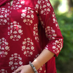 Red block floral straight suit set - Jonaya