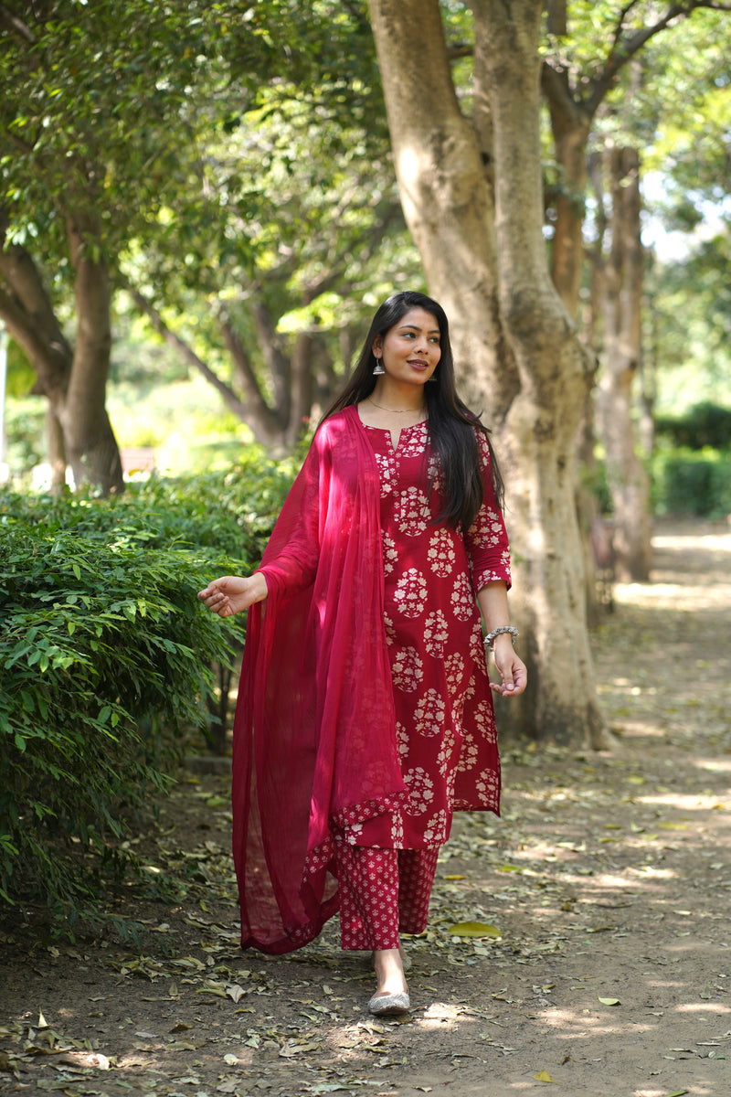 Red block floral straight suit set - Jonaya