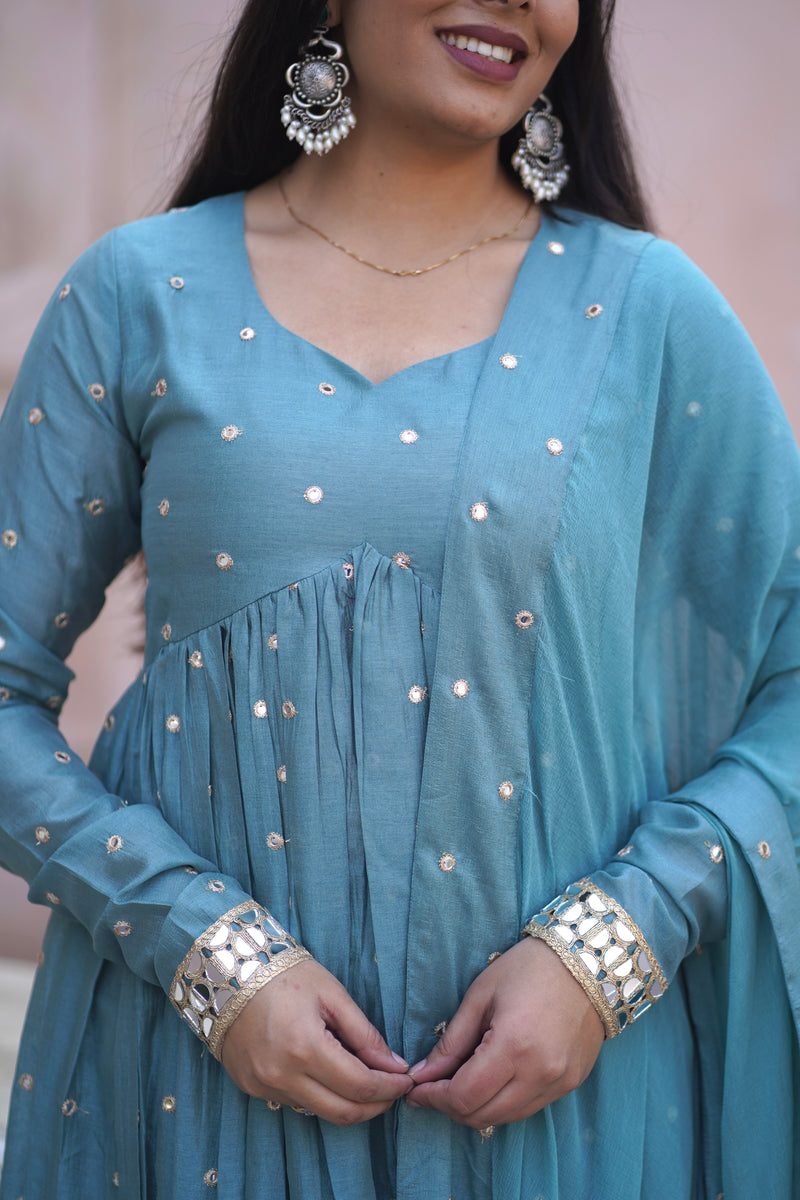 Pista Mirror Festive Flare suit set Jonaya