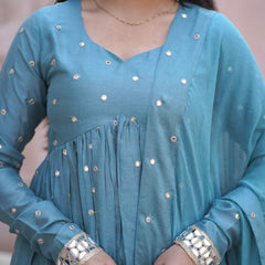 Pista Mirror Festive Flare suit set Jonaya